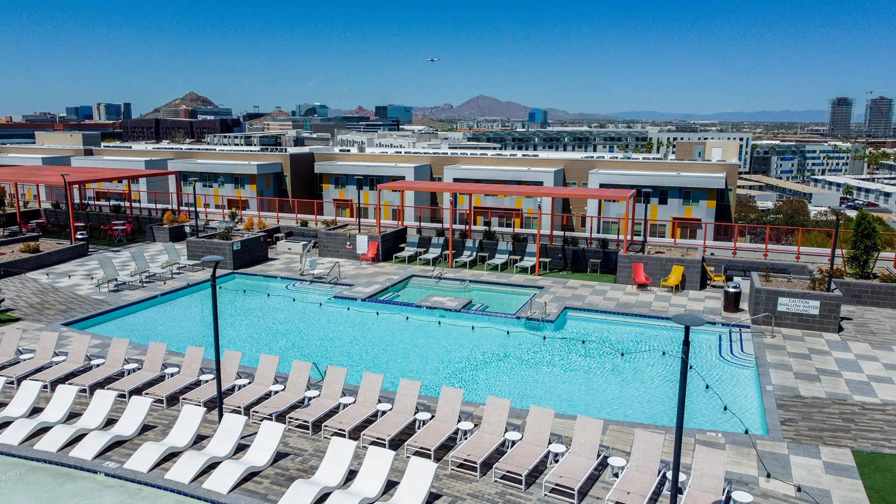 Apollo tempe roof top pool
